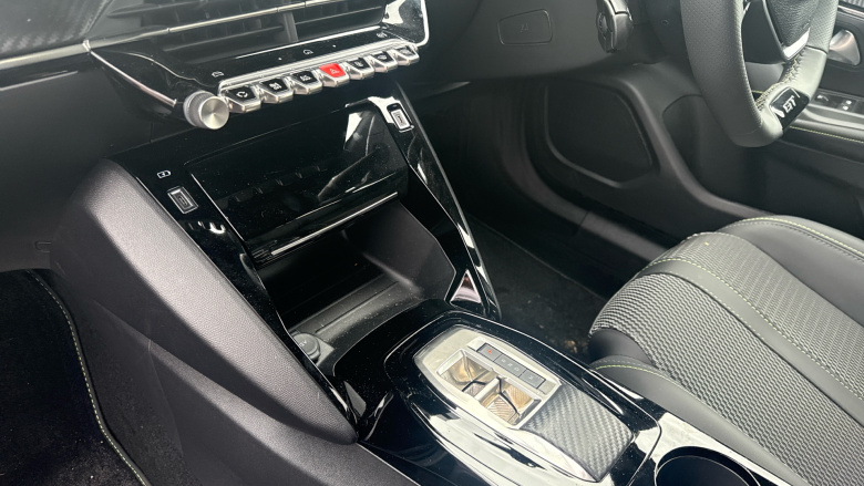 Peugeot 2008 1.2 Hybrid 136 GT 5dr e-DSC6 Petrol Estate